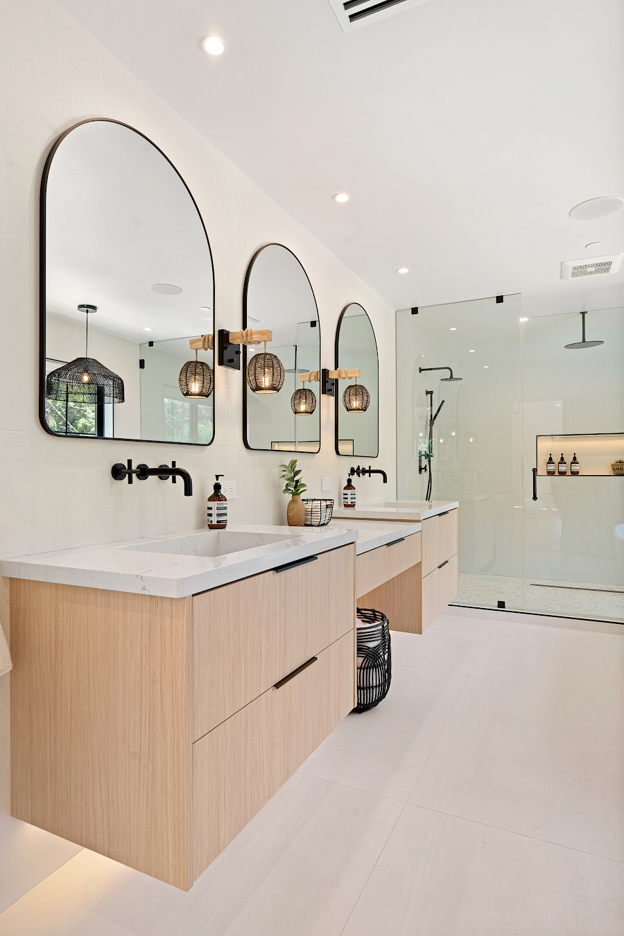 Modern Oasis gallery image