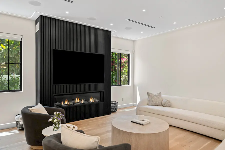 Modern Oasis gallery image