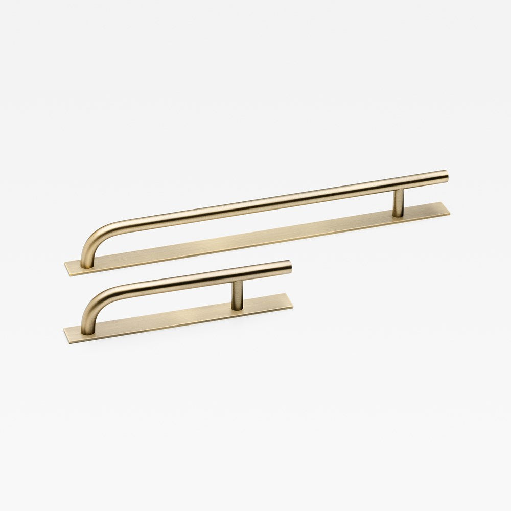 Knob & Pull Backplates